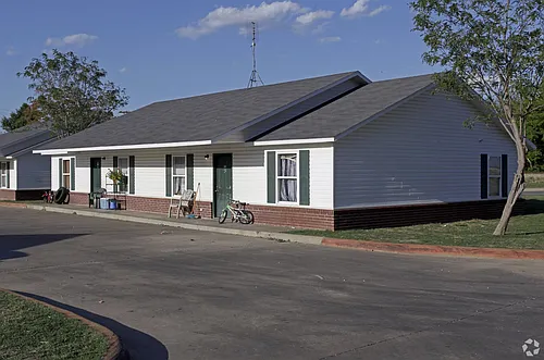 100 Josie Dr Photo 1