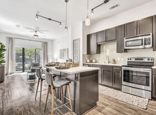 Axis 3700 Apartments, Plano, TX 75075