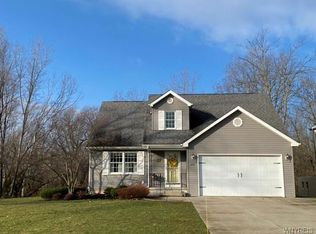 220 Mill St, Williamsville, NY 14221