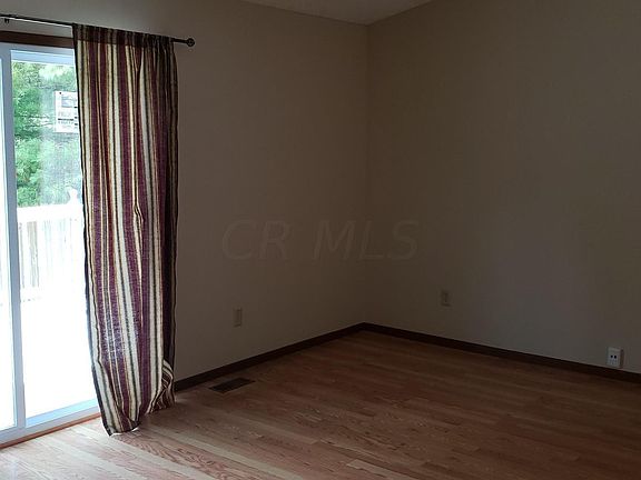 3rd image of 8588 Broadacre Dr