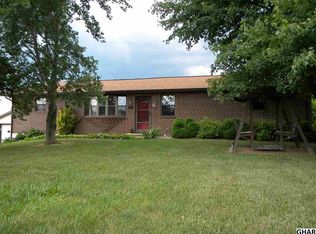 1747 Pine Rd, Newville, PA 17241