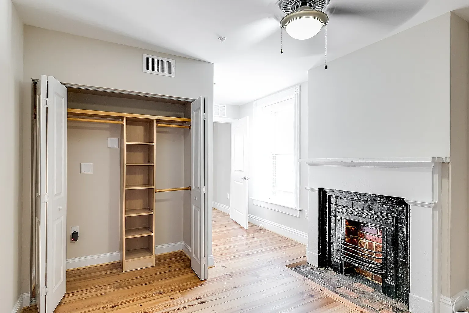 1710 Lofts — Photo 4