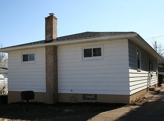3rd image of 2347 Briner Ave