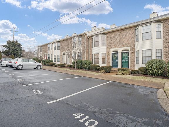 2nd image of 408 Thomas Jefferson Cir