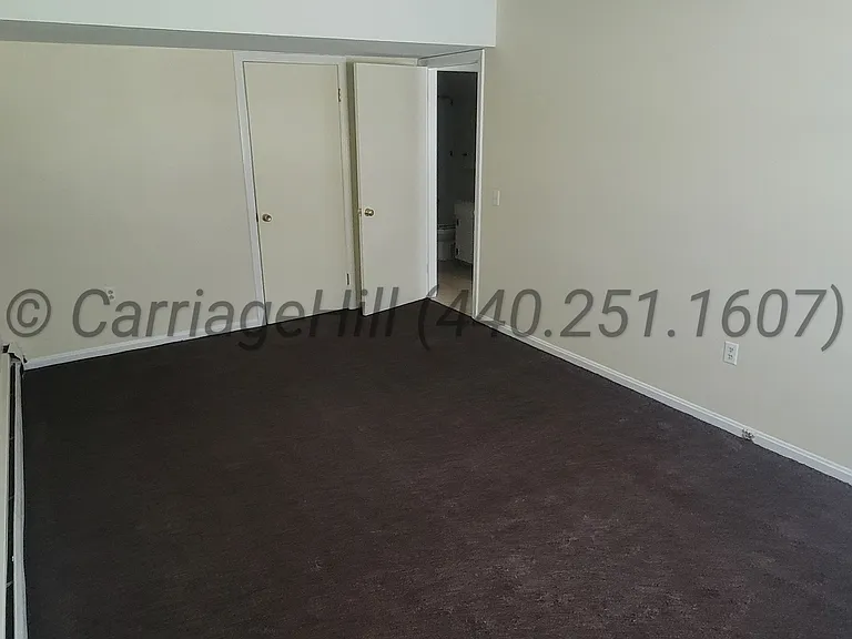 1011 Carriage Hill Dr #2 — Photo 9