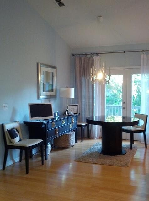 1st image of 1415 Ferris Ave