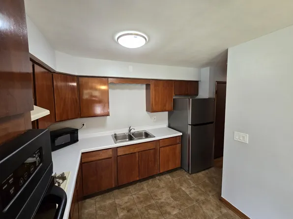 2311 Reed Ave #6, Rockford, IL 61109