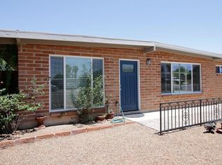 6917 E Calle Ileo, Tucson, AZ 85710
