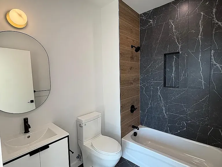 75 Webster St #101 — Photo 4