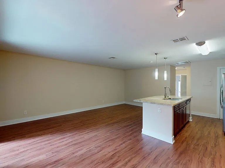 27 Seventy Five Mesa Verde — Photo 146