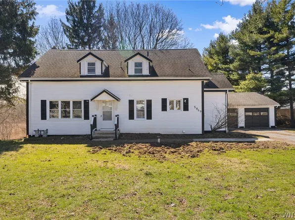 5869 Broadway St, Lancaster, NY 14086