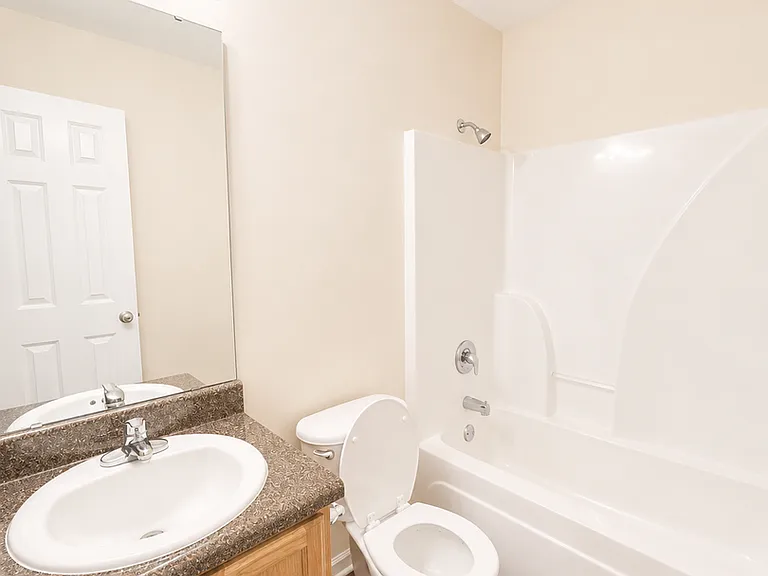 81 Roseberry Cir — Photo 15