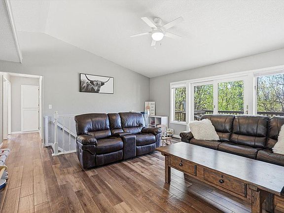 5th image of 269 E Sunset Ln