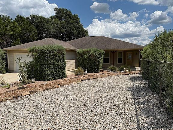 4th image of 1608 Lakeview Dr