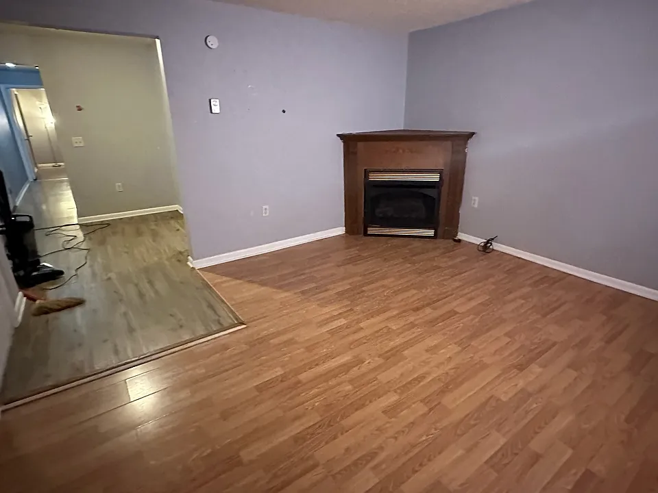 95 Maffett St #2