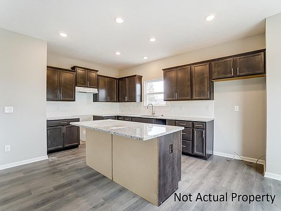 4th image of 5981 Wynnewood Dr