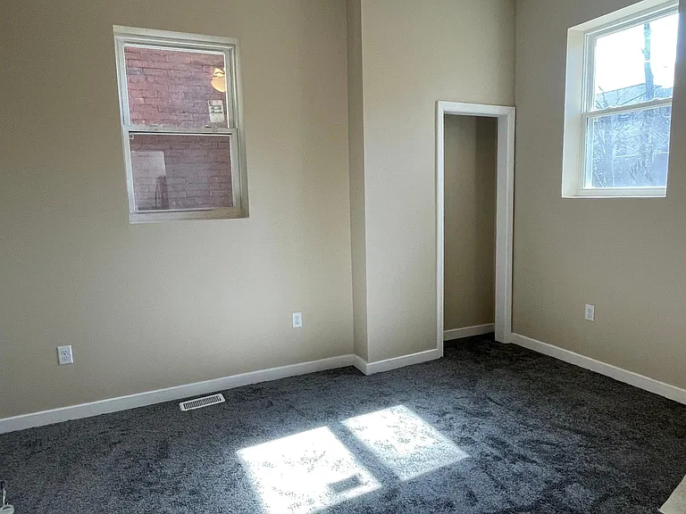 7214 Meade St #1 — Photo 5