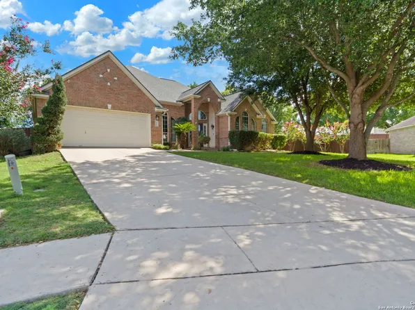 225 Green Brook Place, Cibolo, TX 78108