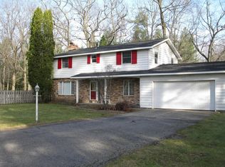 6079 S Mount Hope Rd, Carson City, MI 48811