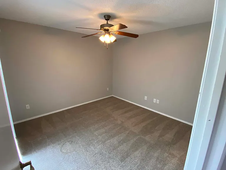 13835 Turnberry Ln #1-125 — Photo 6