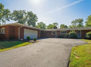 44 Stockmar Dr, Basking Ridge, NJ 07920