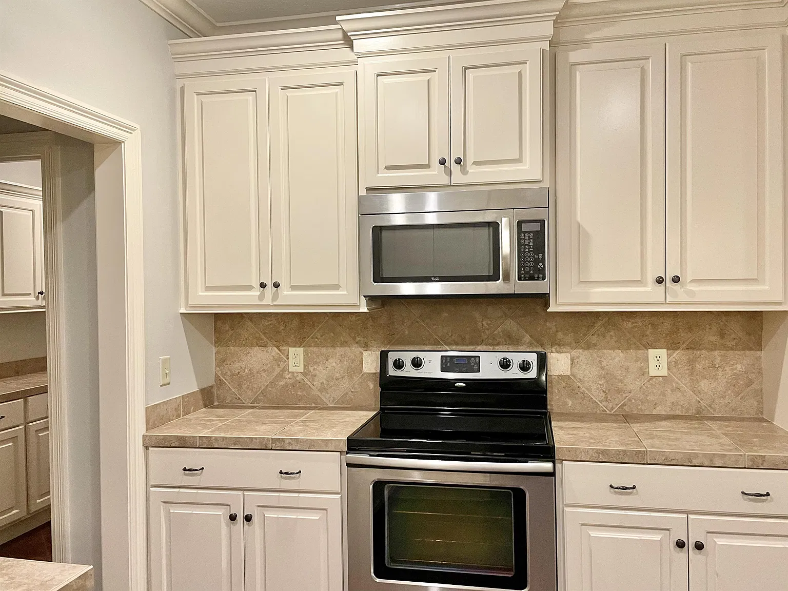 Pinebrook 146 W - 1 — Photo 2