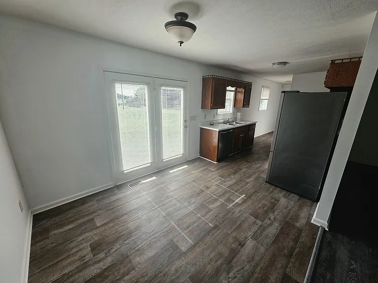 2347 Feedmill Rd — Photo 8