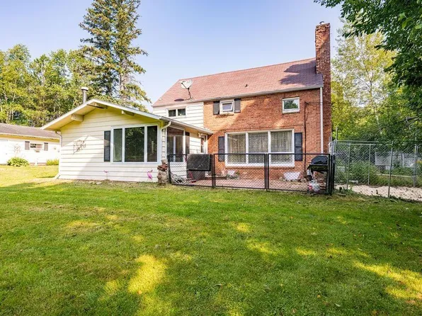 5128 W Arrowhead Rd, Hermantown, MN 55811