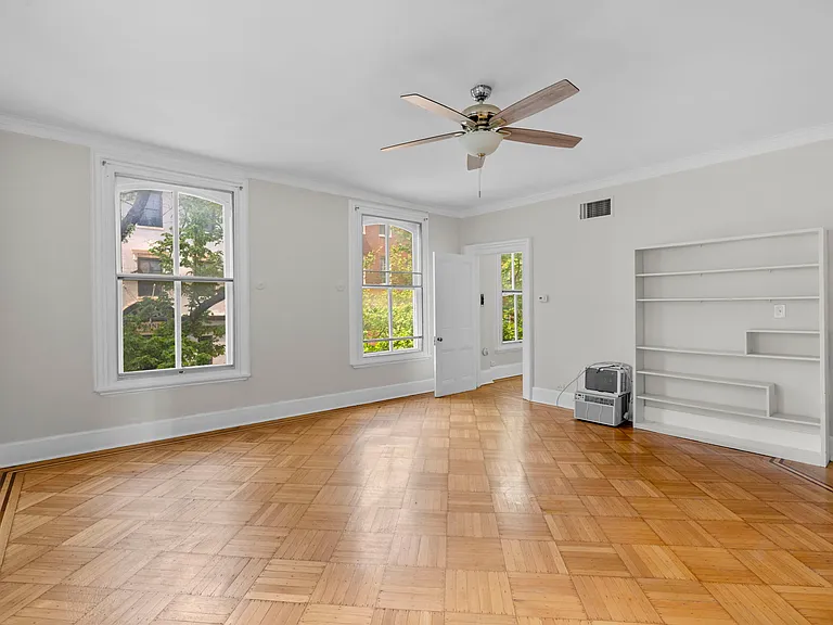 505 Cathedral St #2 — Photo 3