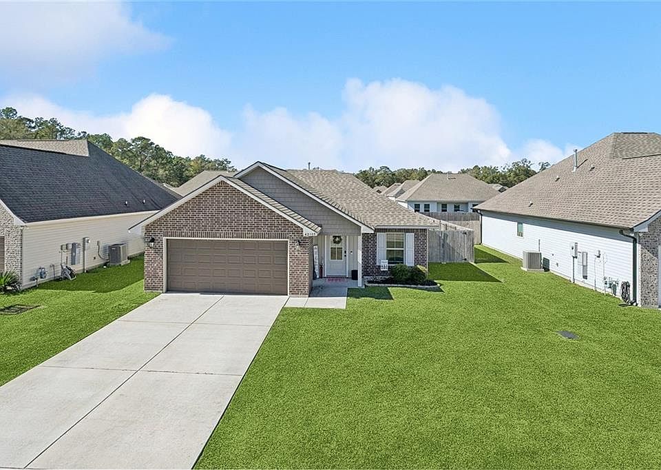 1st image of 42125 Dothan Pl