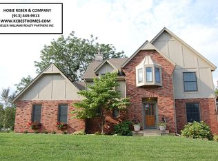11527 S Northwood Dr, Olathe, KS 66061