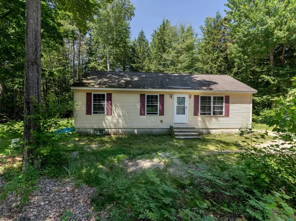 31 Beech River Circle, Ossipee, NH 03864