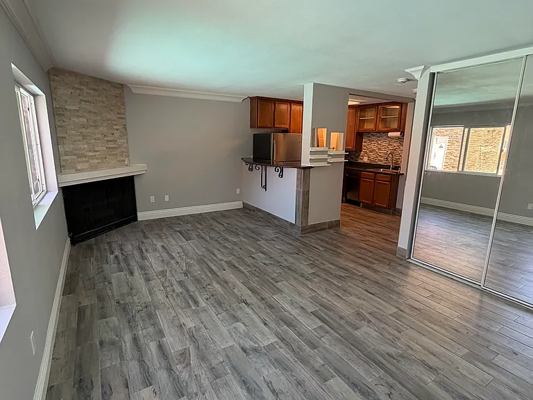860 Turquoise St #128 — Photo 4
