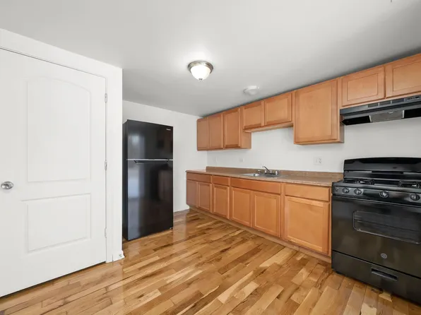 13300 S Indiana Chicago, IL 60827