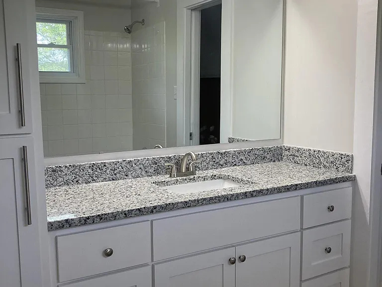 502 Crescent Ave — Photo 4