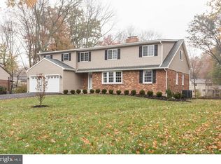 415 Sheffield Dr, Wallingford, PA 19086