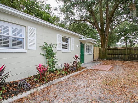 4th image of 907 E Lambright St