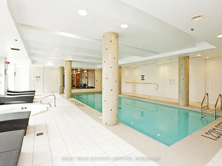 88 Broadway Ave #202 — Photo 23