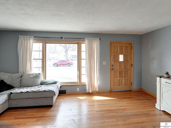 5th image of 1920 S 45th St