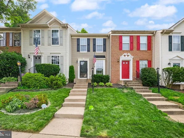 15588 Three Otters Pl, Manassas, VA 20112