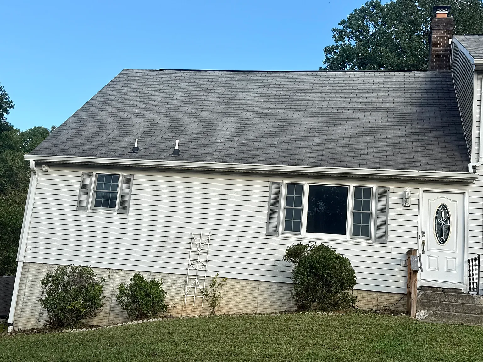 2 bed, 985 sqft, $2,100 — Photo 1