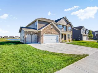 870 Blaine Dr, Whiteland, IN 46184