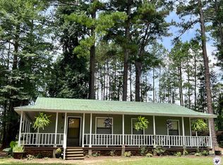 841 County Road 4453, Mc leod, TX 75565