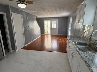 290 Priscilla St #2, Bridgeport, CT 06610