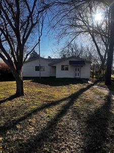 104 S Chestnut Ave, Newkirk, OK, 74647
