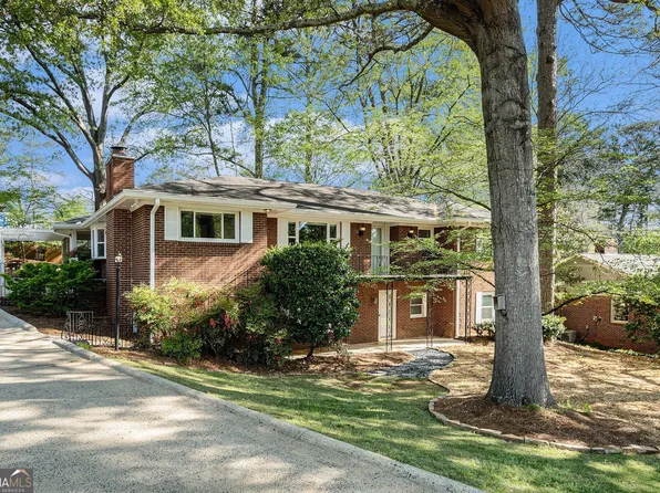 2210 Leafmore Dr, Decatur, GA 30033