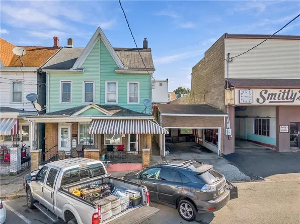 311 S Market St, Mount Carmel, PA 17851