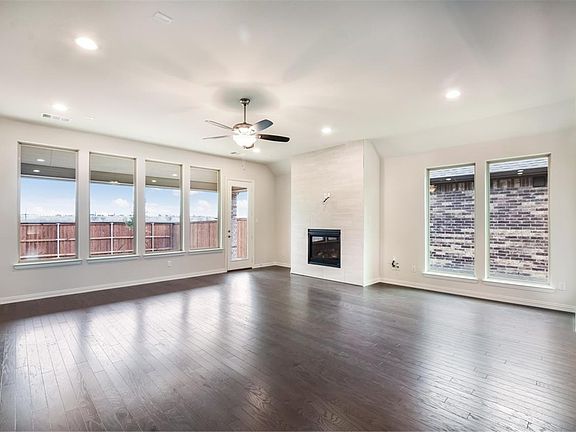 Meridian at Southgate - Emory Interior Image 3