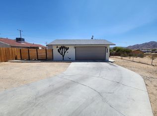6415 Lupine Ave, Twentynine Palms, CA 92277
