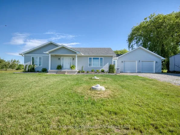 11716 Lakeshore Rd, Wainfleet, ON L0S 1V0